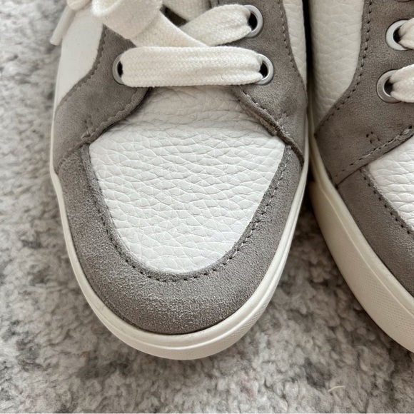 Naturalizer Women’s Slip-on Shoes Adria White Leather Tan Suede Casual Size 7.5 - Picture 5 of 8